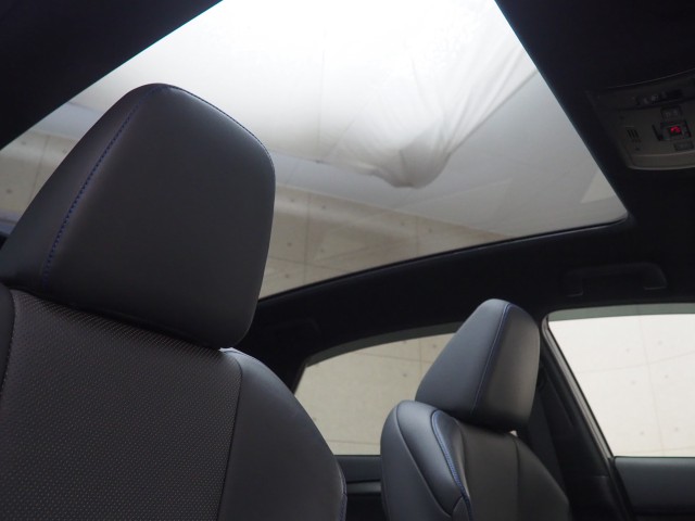 レクサス NX300h クール&ブライト