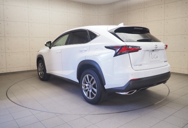 レクサス NX200t バージョンL