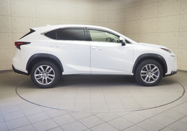 レクサス NX200t バージョンL