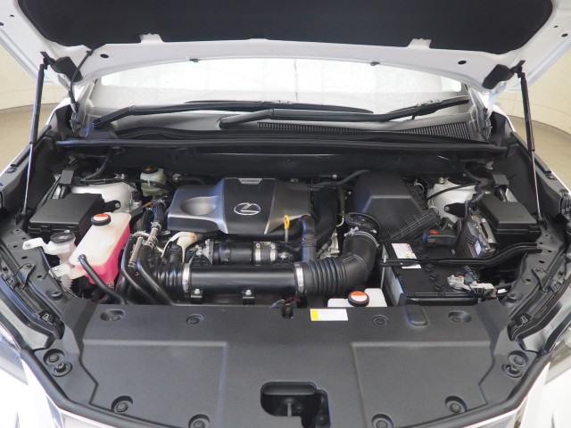 レクサス NX200t バージョンL