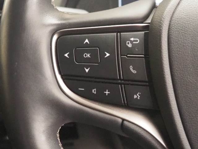 レクサス UX200 バージョンC