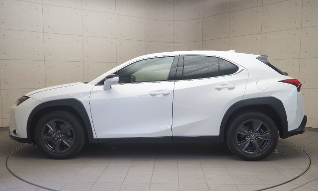 レクサス UX200 バージョンC