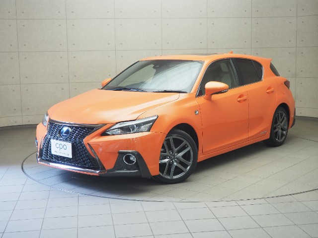 レクサス CT200h Fスポーツ