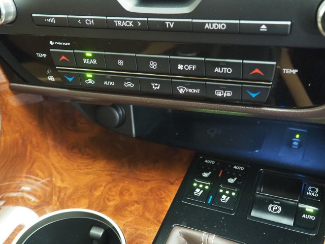レクサス RX450hL ヒョウジュンシャ