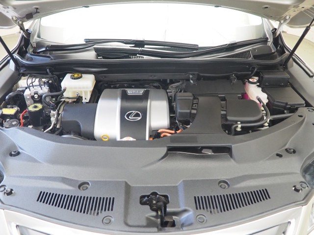 レクサス RX450hL ヒョウジュンシャ