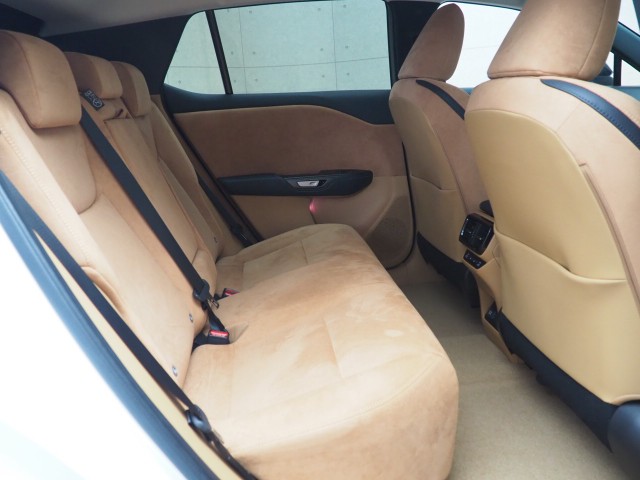 レクサス RZ450e バージョンL