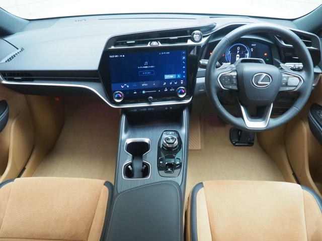 レクサス RZ450e バージョンL