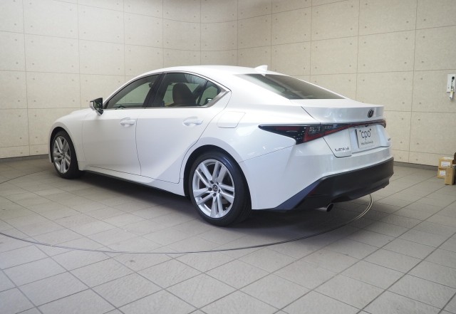 レクサス IS300 ヒョウジュン