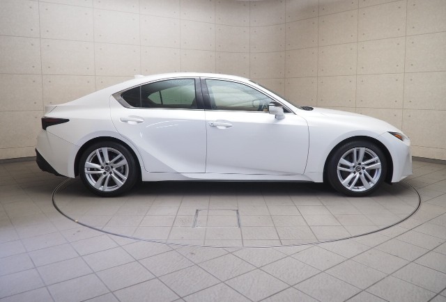 レクサス IS300 ヒョウジュン