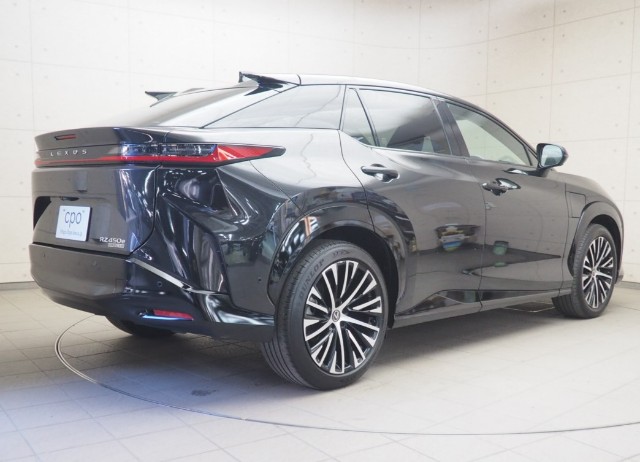 レクサス RZ450e バージョンL