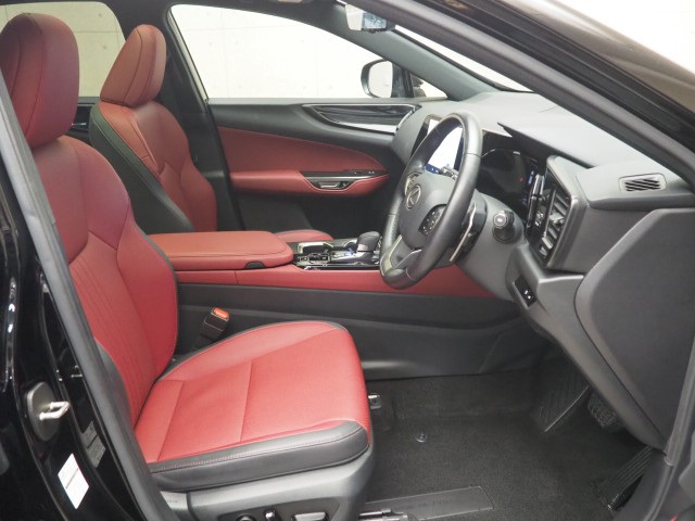 レクサス NX250 ヒョウジュンシャ