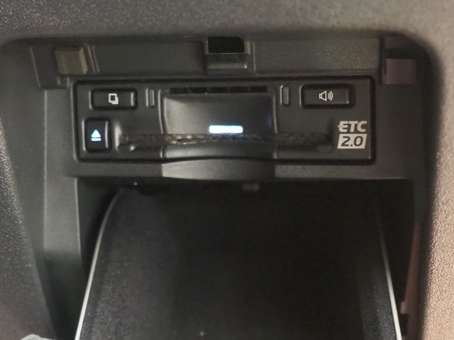 レクサス RZ450e バージョンL