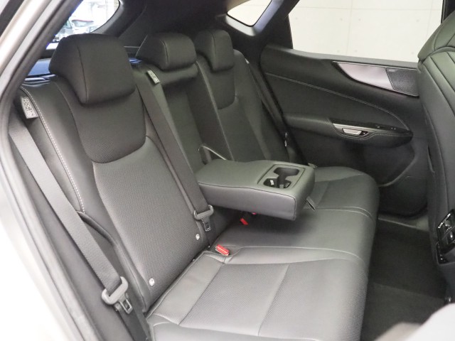 レクサス NX350h Fスポーツ