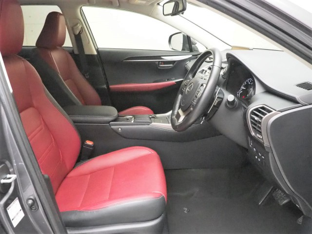 レクサス NX300 バージョンL