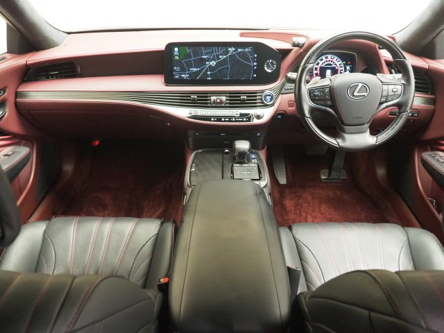 レクサス LS500h エグゼクティブ