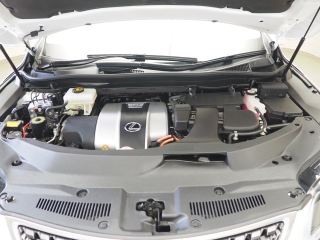 レクサス RX450hL ヒョウジュン