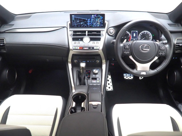 レクサス NX300 Fスポーツ