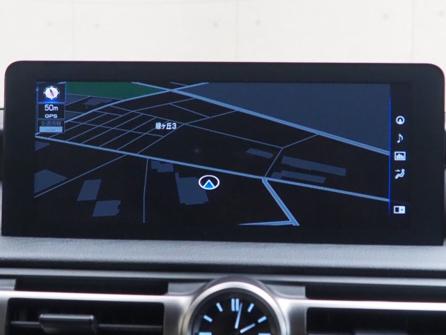 レクサス IS300h Fスポーツ