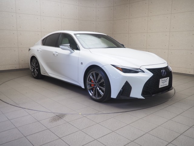 レクサス IS300h Fスポーツ