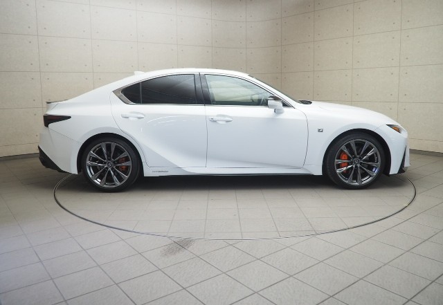 レクサス IS300h Fスポーツ
