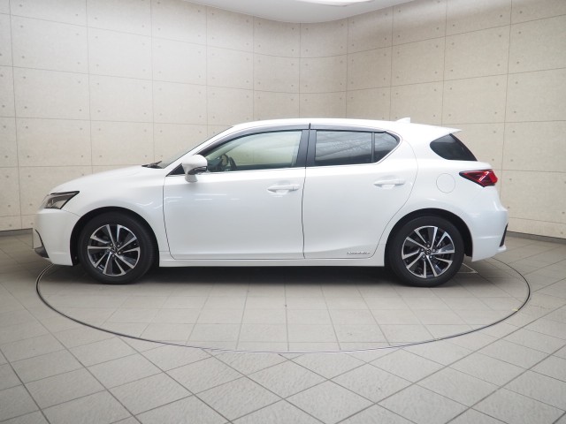 レクサス CT200h バージョンC