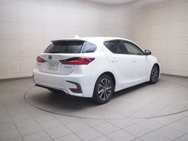 レクサス CT200h バージョンC
