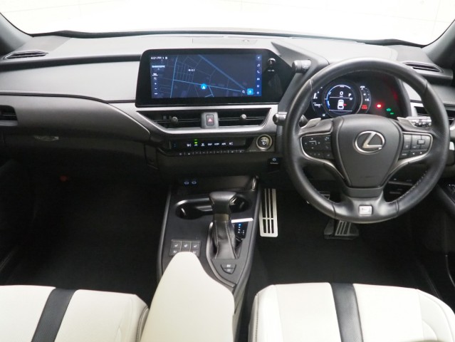 レクサス UX250h Fスポーツ