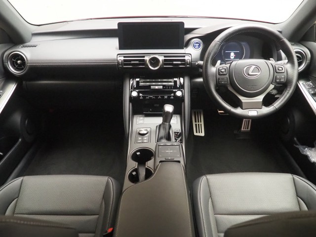 レクサス IS300h Fスポーツ
