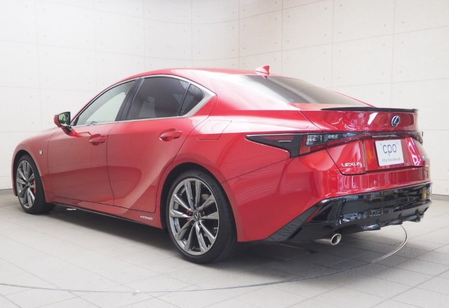 レクサス IS300h Fスポーツ