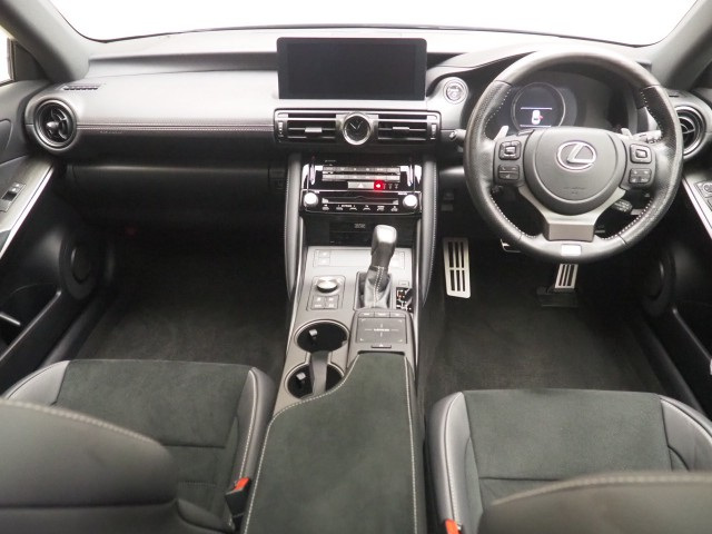 レクサス IS300h Fスポ モードB3