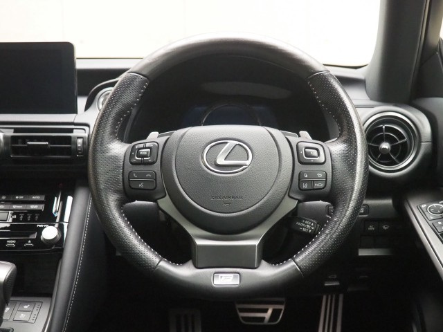 レクサス IS300h Fスポ モードB3