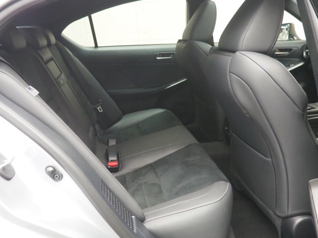 レクサス IS300h Fスポ モードB3