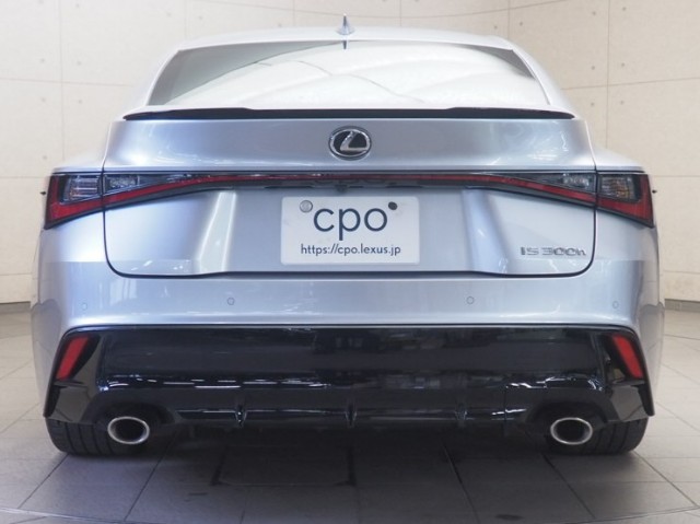 レクサス IS300h Fスポ モードB3