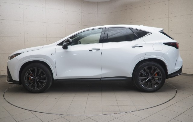 レクサス NX350h Fスポーツ