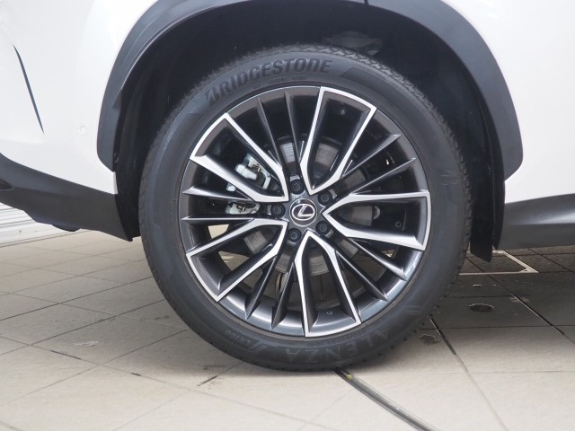 レクサス NX350h バージョンL