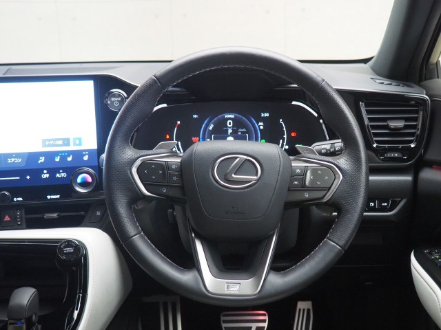 レクサス NX350h Fスポーツ