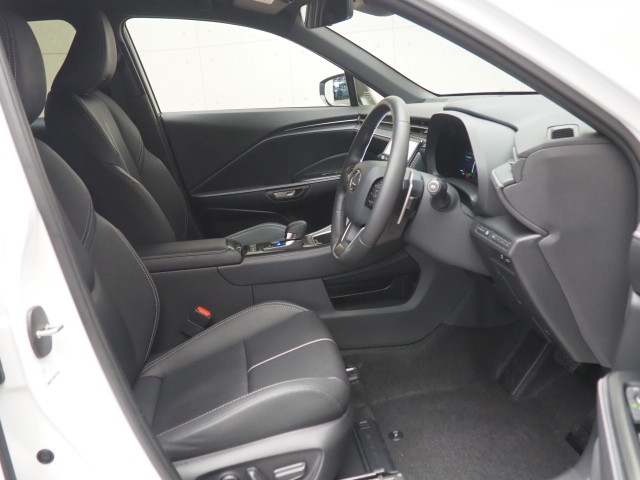 レクサス LBX リラックス