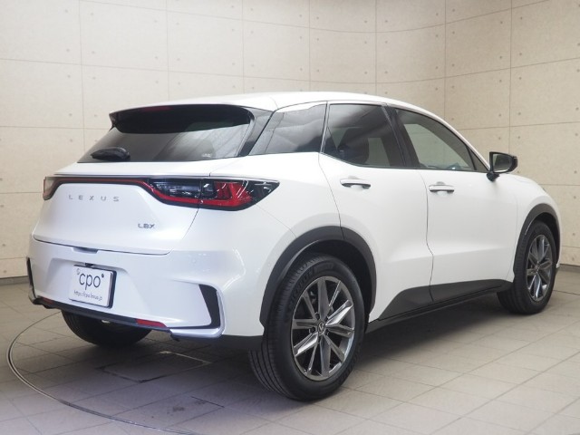 レクサス LBX リラックス