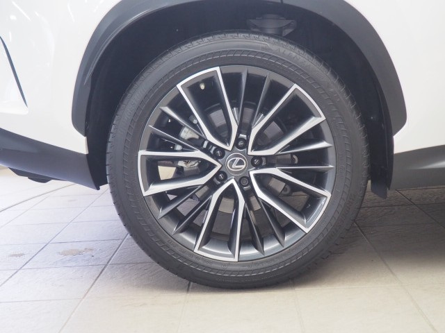 レクサス NX350h バージョンL