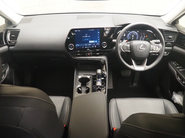 レクサス NX350h ヒョウジュンシャ