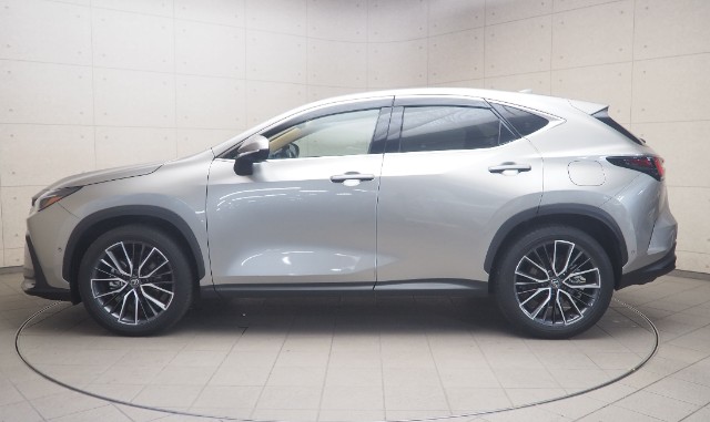 レクサス NX350h バージョンL