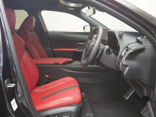 レクサス UX250h Fスポーツ