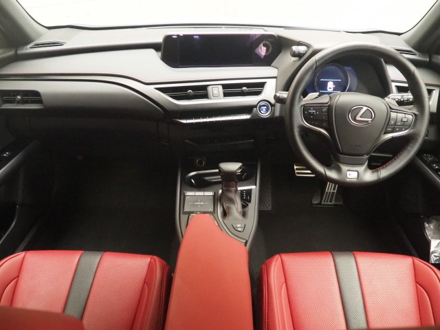 レクサス UX250h Fスポーツ