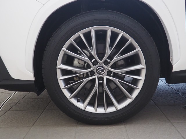 レクサス NX350h バージョンL