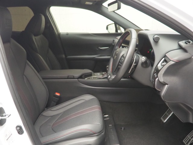 レクサス UX250h Fスポーツ