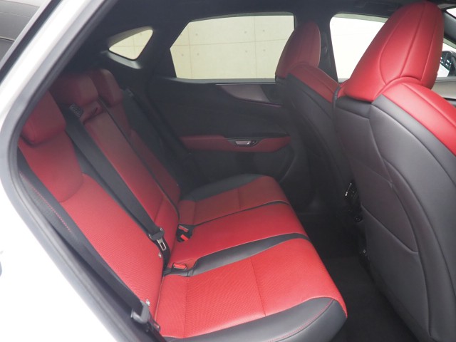 レクサス NX350h Fスポーツ