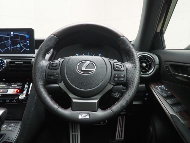 レクサス IS500 Fスポパフォーマ Fir