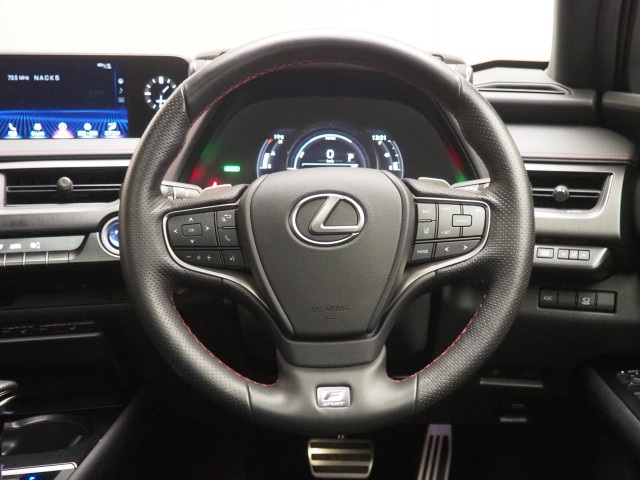レクサス UX250h Fスポーツ