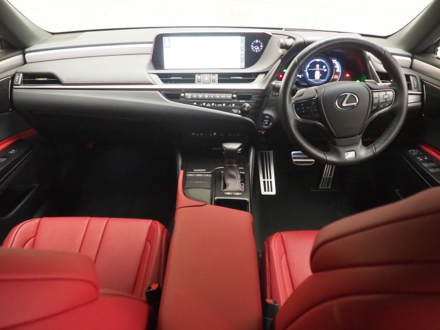レクサス ES300h Fスポーツ