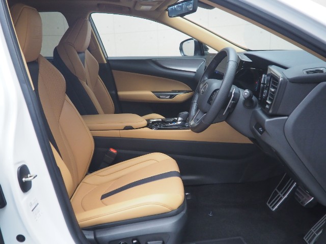 レクサス NX350h Fスポーツ